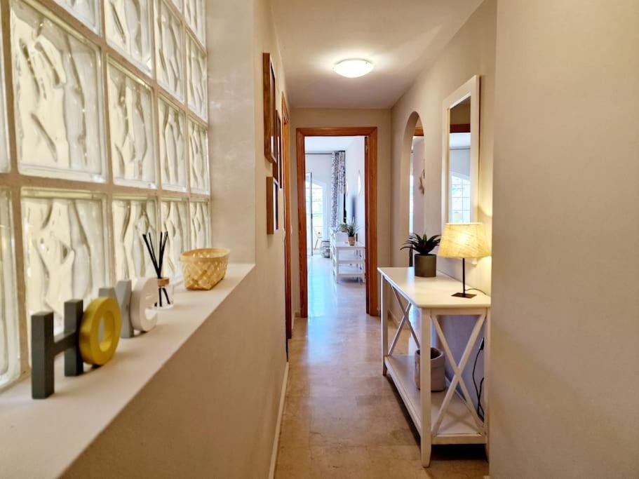 Royal Golf View: 2Br, Pools & Ac Apartman Sitio de Calahonda Kültér fotó