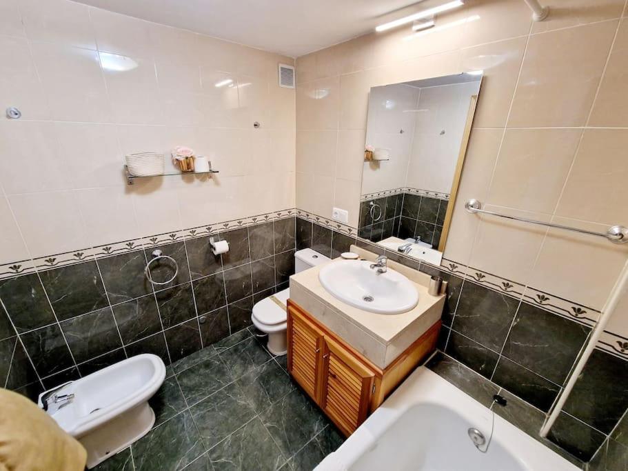 Royal Golf View: 2Br, Pools & Ac Apartman Sitio de Calahonda Kültér fotó