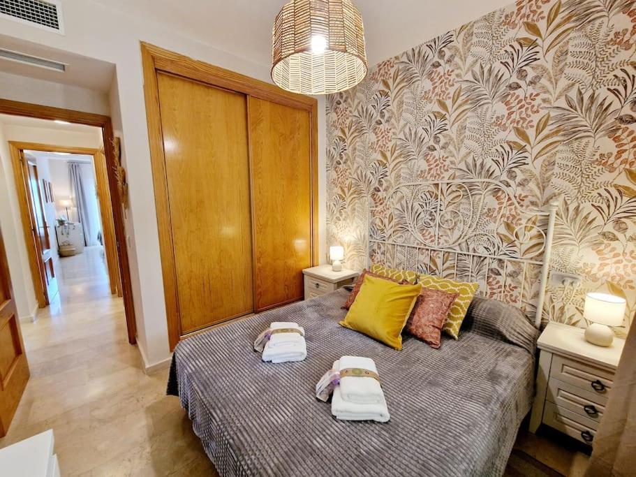 Royal Golf View: 2Br, Pools & Ac Apartman Sitio de Calahonda Kültér fotó