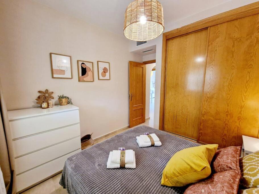 Royal Golf View: 2Br, Pools & Ac Apartman Sitio de Calahonda Kültér fotó